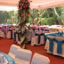 Mesa decorada para evento